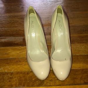 Nude Heel